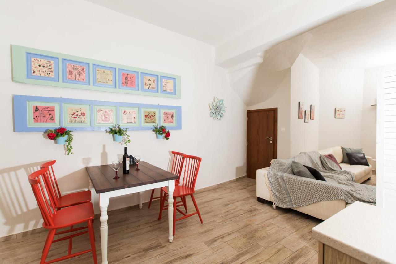 Asikiko Suites Rethymno  Bagian luar foto