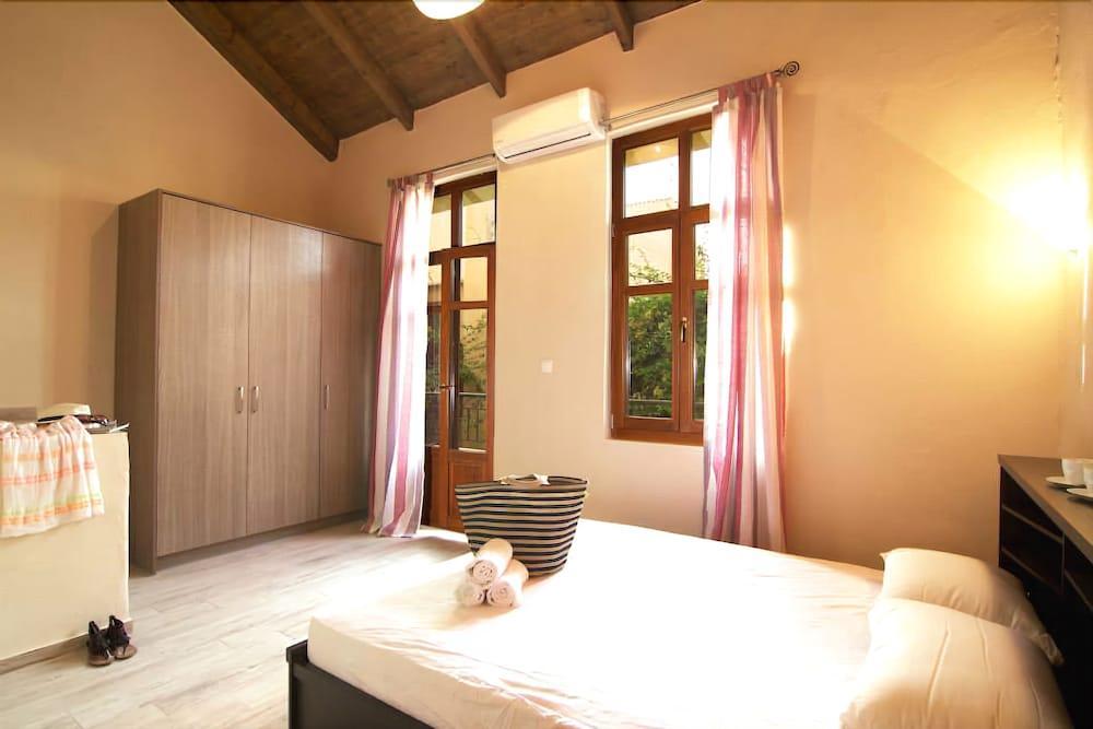 Asikiko Suites Rethymno  Bagian luar foto