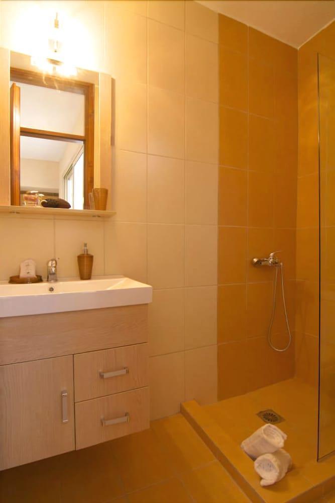 Asikiko Suites Rethymno  Bagian luar foto