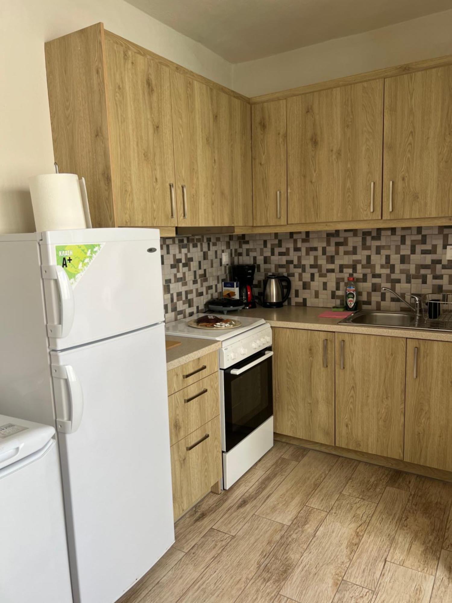 Asikiko Suites Rethymno  Bagian luar foto