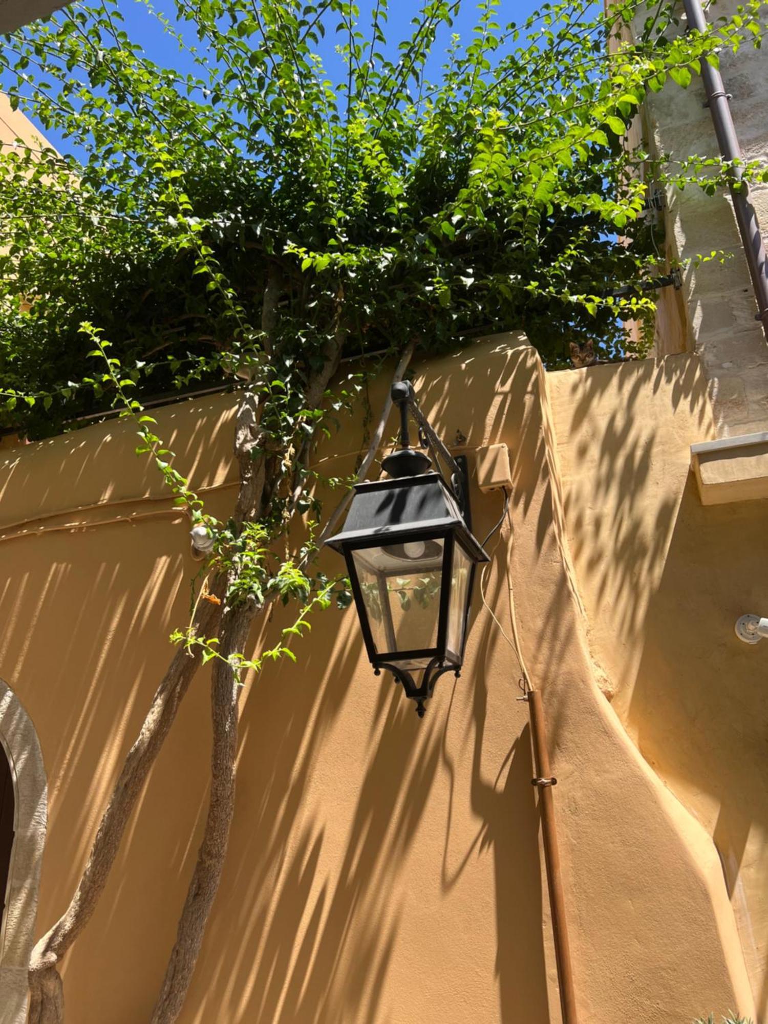 Asikiko Suites Rethymno  Bagian luar foto